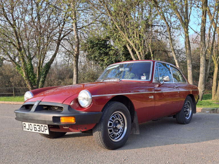 MGB GT V8 – RJO630P